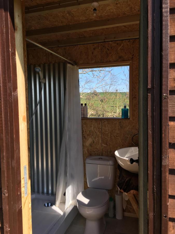 The Shepherds Hut At The Shippen, Tiphayes Honiton Ngoại thất bức ảnh