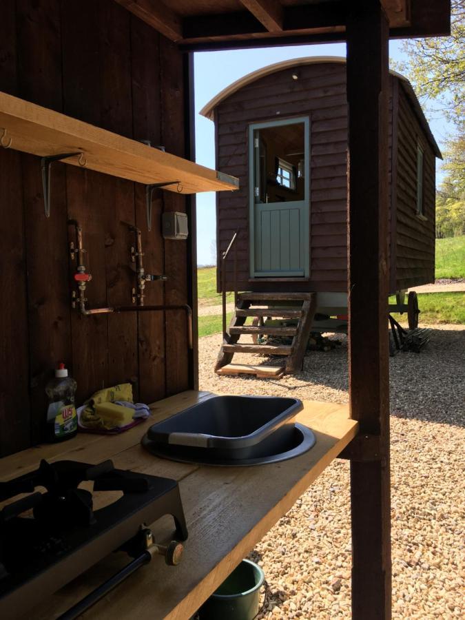 The Shepherds Hut At The Shippen, Tiphayes Honiton Ngoại thất bức ảnh
